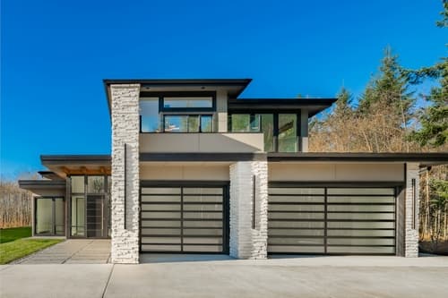 home with modern garage door